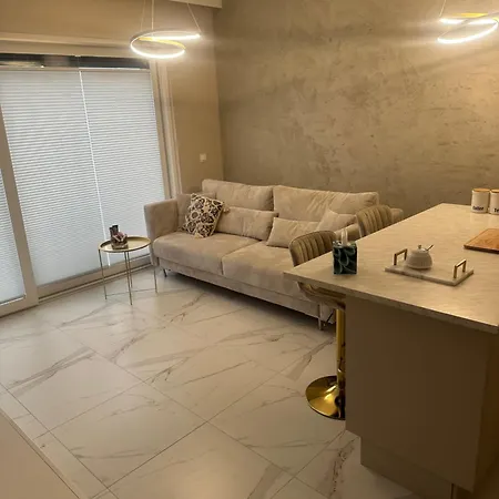 Apartamento Kuracyjna *